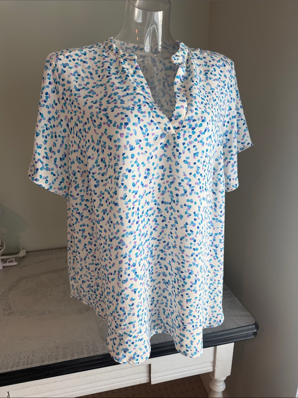 Silky White V-Neck Short Sleeve Blouse with Blue and Teal Spot Print